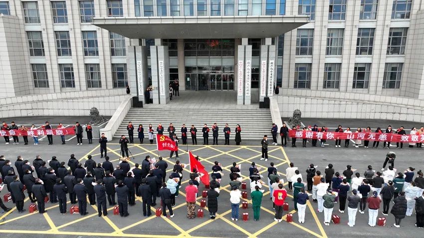 春暖花開(kāi)，英雄歸來(lái)！葫蘆島市第二人民醫(yī)院支援綏中醫(yī)療隊(duì)凱旋而歸~(圖3)