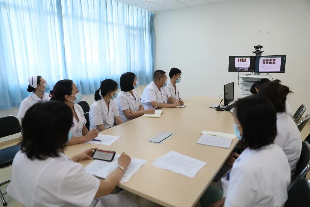 全省首家！中國醫(yī)科大學(xué)附屬第一醫(yī)院專家來“查房”，家門口享國內(nèi)優(yōu)質(zhì)醫(yī)療資源！(圖4)